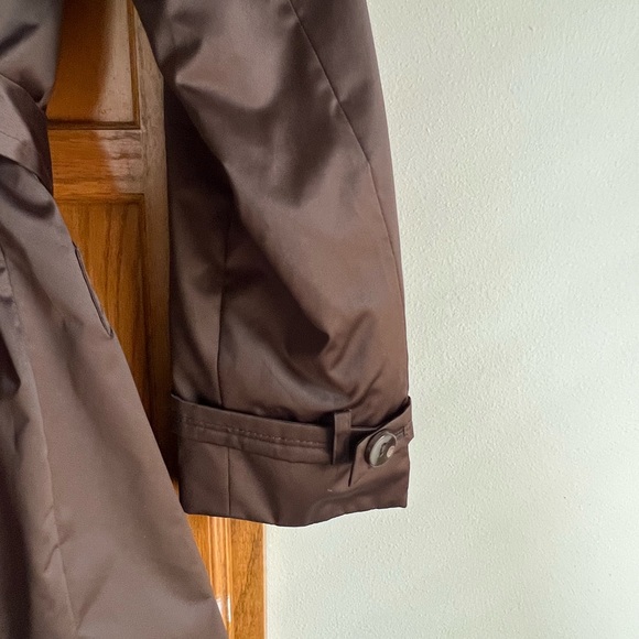 Apt 9 woman’s rain/trench coat - Picture 3 of 10